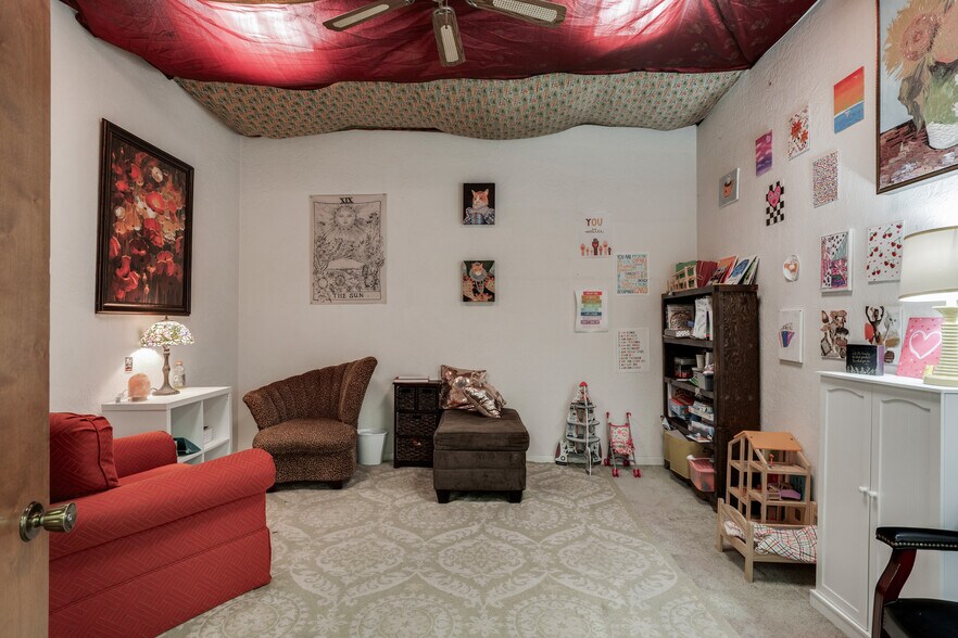 More Photos Of 2410 9th St, Wichita Falls Medical For Sale