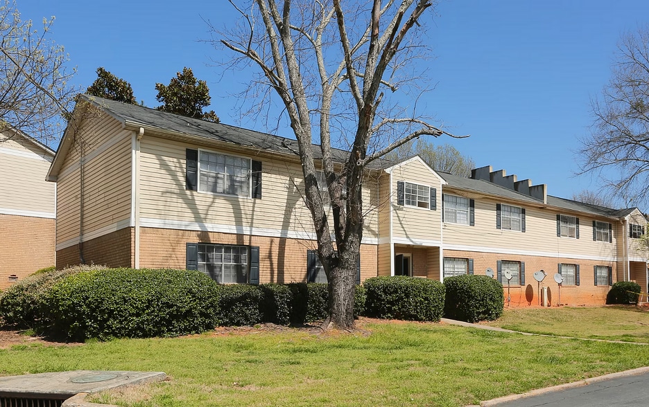 More Photos Of 2795 Evans Mill Rd, Lithonia Apartments For Sale