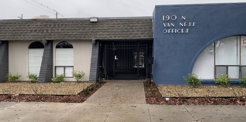 More Photos Of 190 N Van Ness Ave, Fresno Medical For Sale