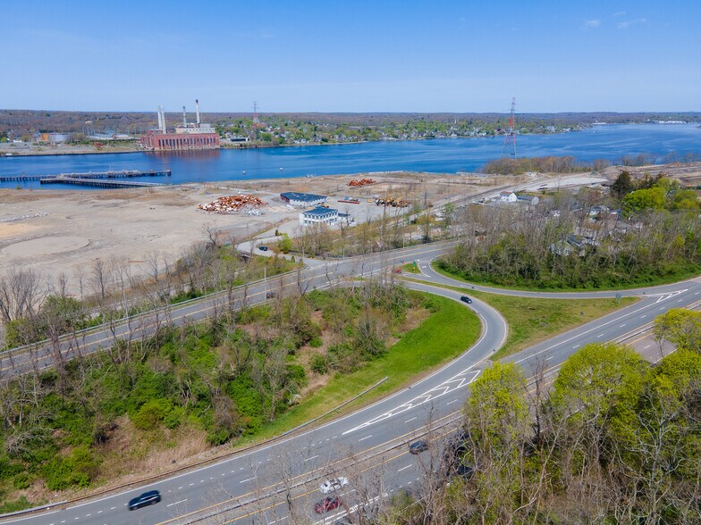 More Photos Of 1 New St, Fall River Land For Lease