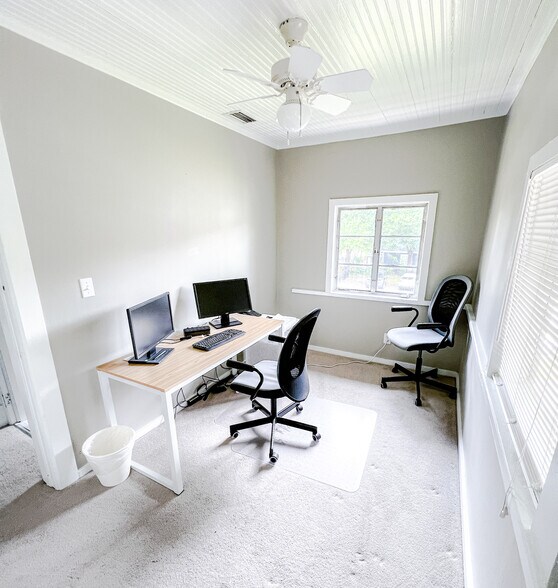More Photos Of 516 E Jackson St, Orlando Office For Lease