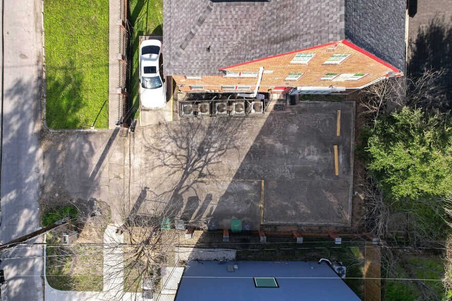 More Photos Of 2602 Isabella St, Houston Apartments For Sale
