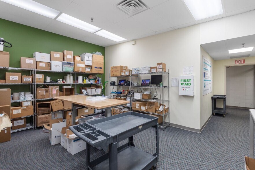 More Photos Of 126 E South St, Kalamazoo Office For Sale
