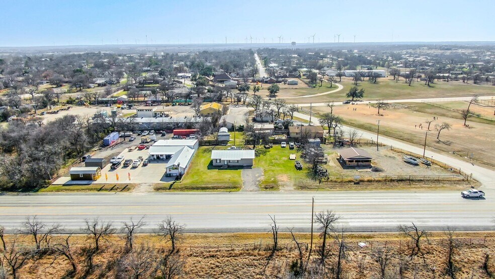 More Photos Of 1456 Main st, Jacksboro Specialty For Sale