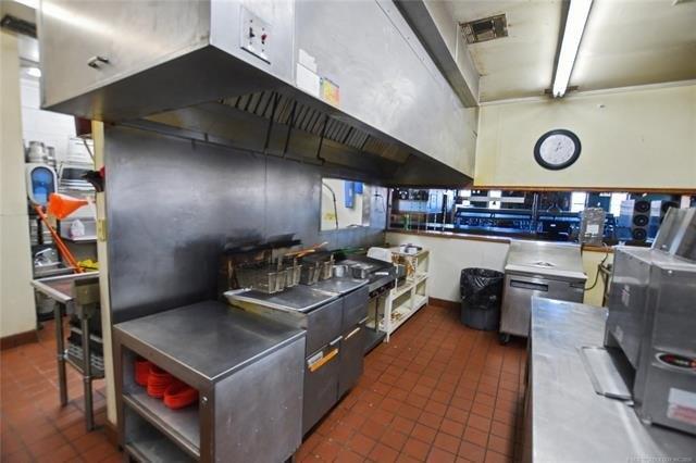 More Photos Of 1403 S Park Hill Rd, Tahlequah Restaurant For Sale