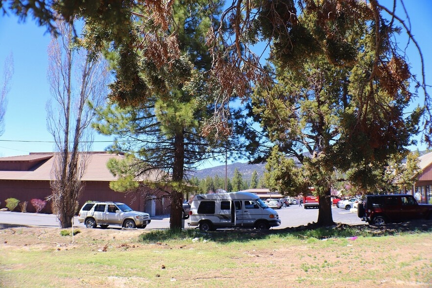 More Photos Of 42167 Big Bear Blvd, Big Bear Lake Land For Lease