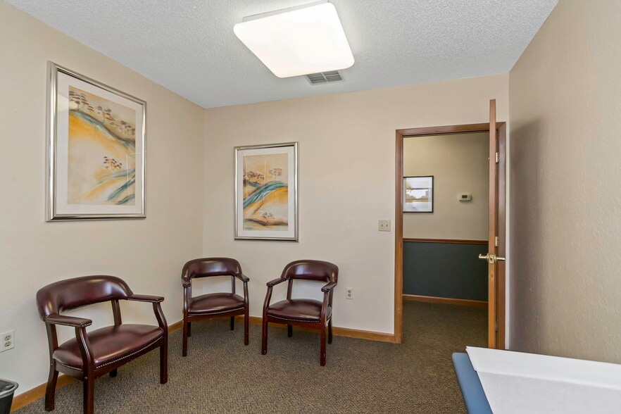 More Photos Of 701 N Hercules Ave, Clearwater Medical For Lease