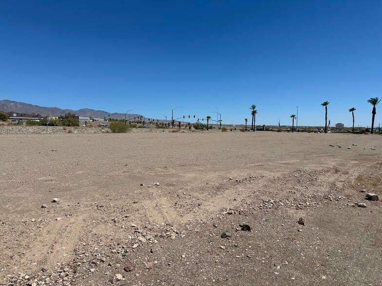 More Photos Of 5621 Arizona 95, Lake Havasu City Land For Sale