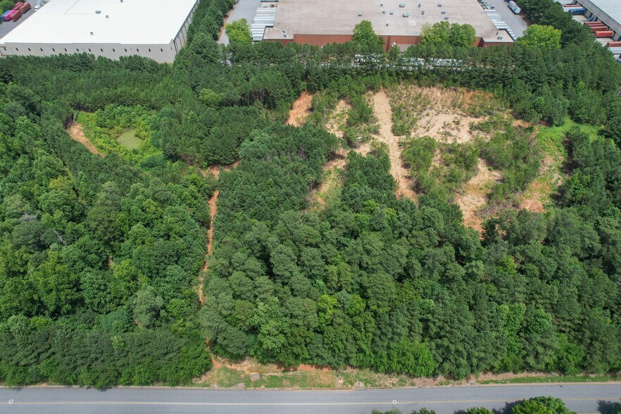 More Photos Of 2805 Vista Ridge Dr, Suwanee Warehouse For Lease