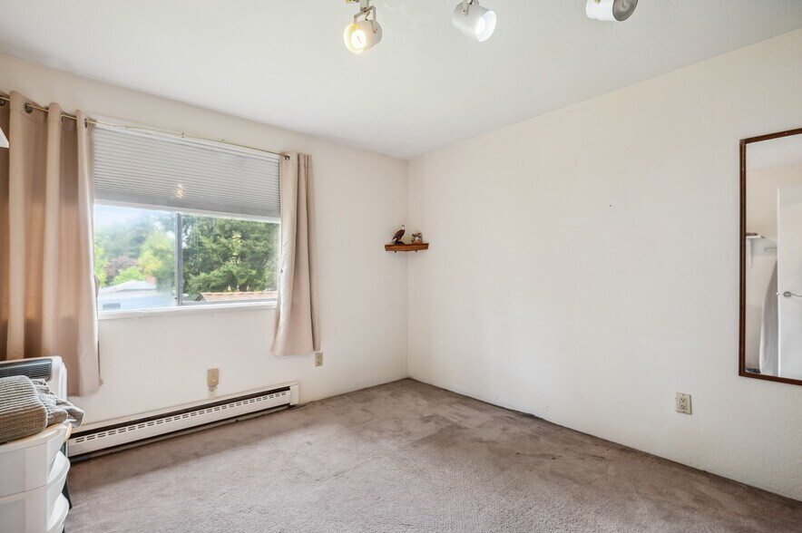 More Photos Of 1301 Bellevue Way SE, Bellevue Multifamily For Sale