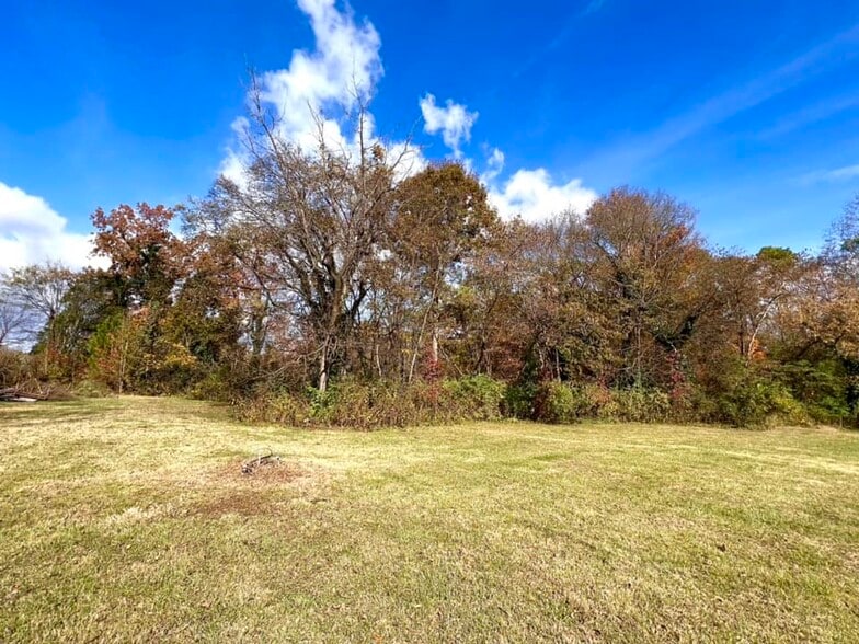 More Photos Of 525 Kingwood St, Kingston Land For Sale