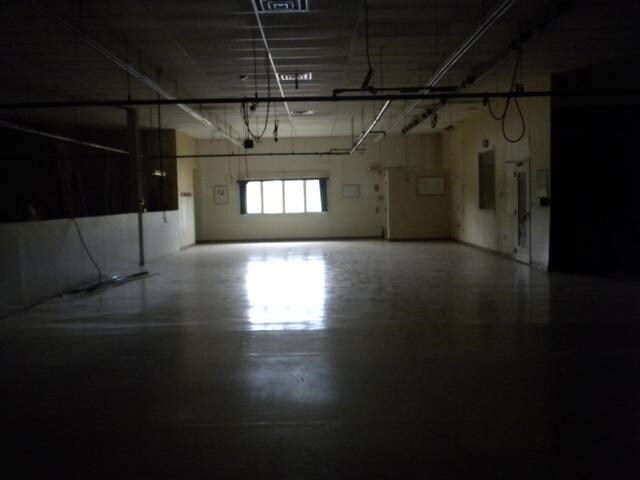 More Photos Of 24 Lexington Dr, Laconia Light Manufacturing For Lease