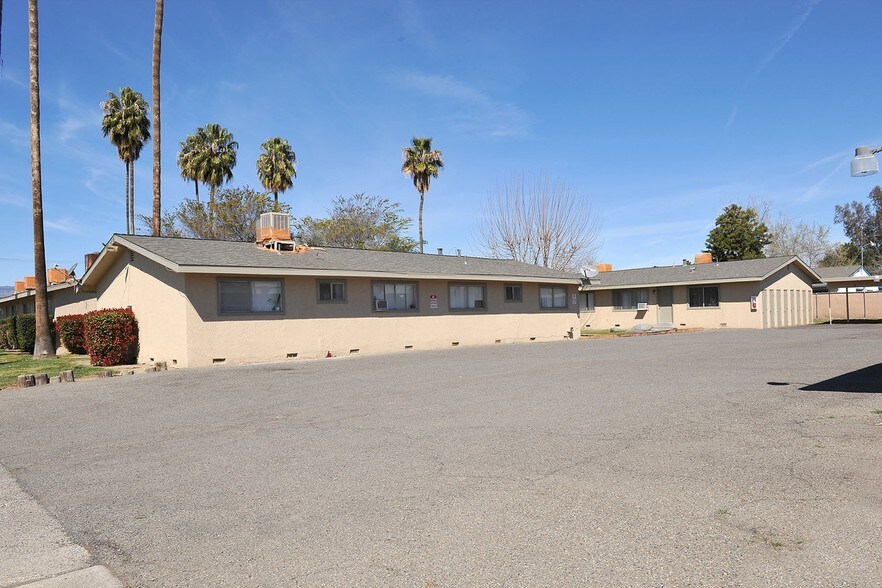 More Photos Of 201 Walnut Ave, Coalinga Apartments For Sale