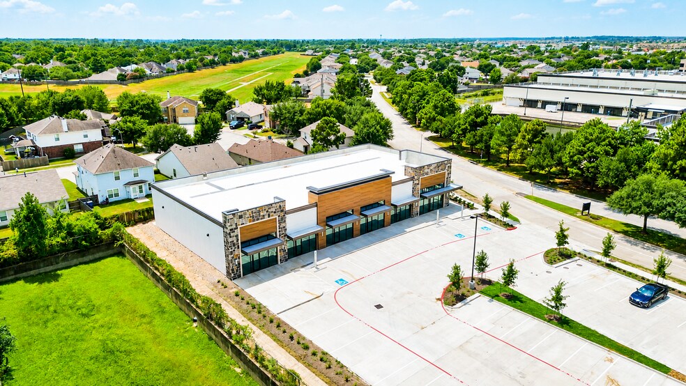 More Photos Of 20625 Kuykendahl Rd, Spring General Retail For Lease
