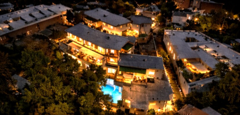 More Photos Of 11975 Laurelwood Dr, Studio City Apartments For Sale