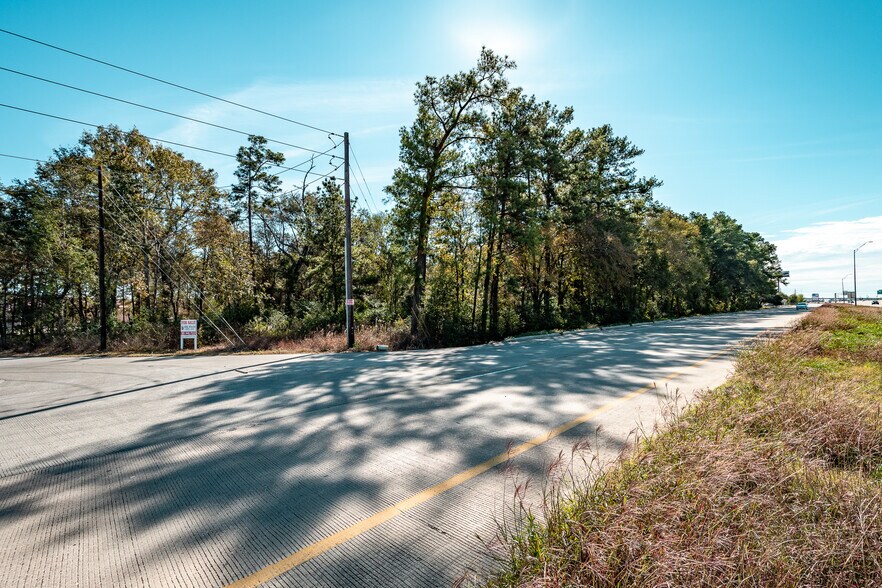 Primary Photo Of Hwy 59 & Antique Ln, New Caney Land For Sale