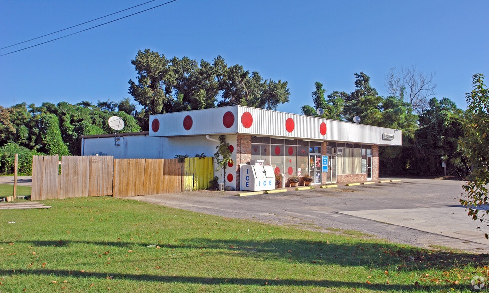 Primary Photo Of 746 Sunset Blvd, West Columbia Freestanding For Sale