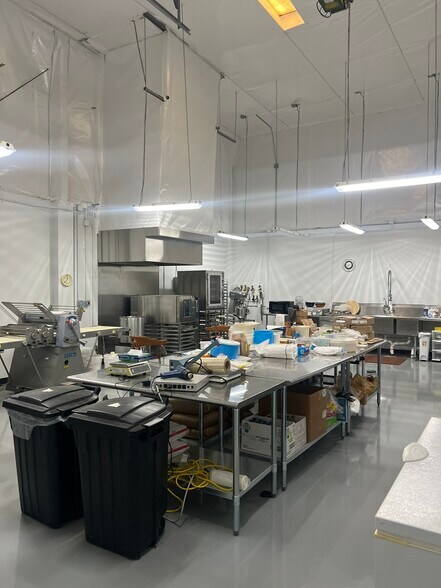 More Photos Of 5107 Unicon Dr, Wake Forest Warehouse For Sale