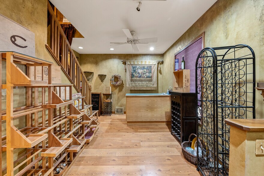 More Photos Of 405 Main St, Parkville Storefront Retail Office For Sale