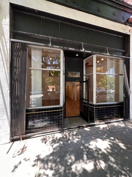 More Photos Of 1551 Echo Park Ave, Los Angeles Apartments For Lease