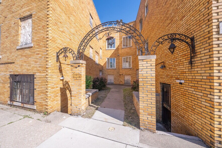 More Photos Of 15523 Mack Ave, Detroit Apartments For Sale