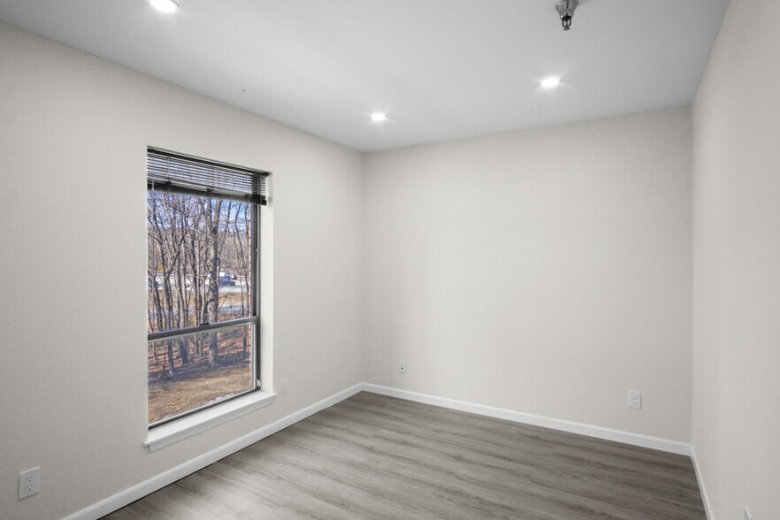 More Photos Of 55 Old Turnpike Rd, Nanuet Office For Lease
