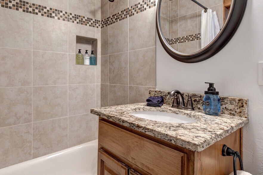 More Photos Of 1469 Woodside Ave, Park City Lodge Meeting Hall For Sale