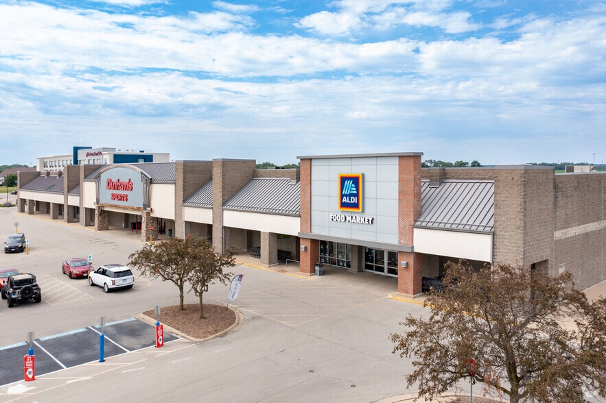 Primary Photo Of 3422-3564 Court St, Pekin Unknown For Lease