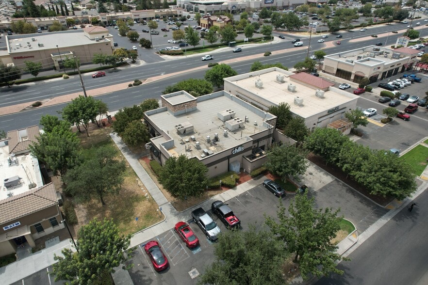 More Photos Of 1292 E Prosperity Ave, Tulare Restaurant For Sale