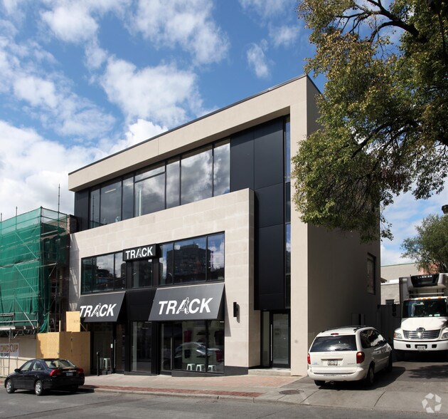 Primary Photo Of 326 Lonsdale Rd, Toronto Storefront Retail Office For Lease