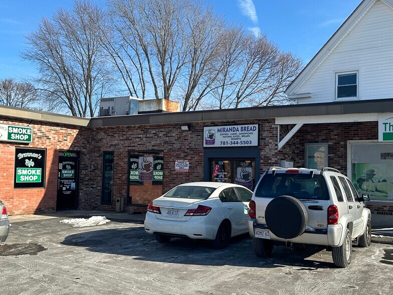 More Photos Of 354 Washington St, Stoughton Storefront Retail Residential For Sale