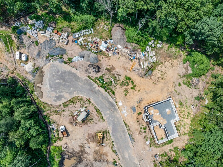 More Photos Of 8 Winthrop ct, East Brunswick Land For Sale