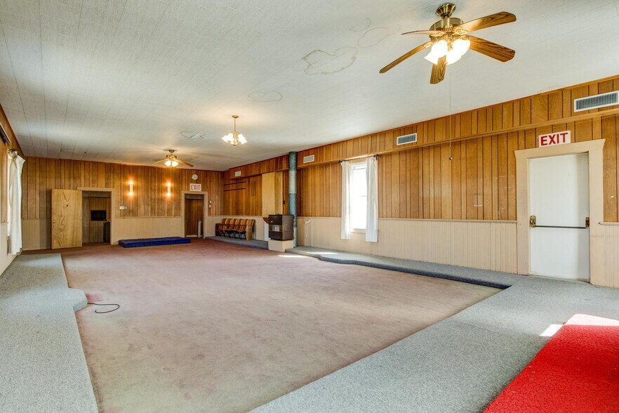 More Photos Of 7672 S Shingle Rd, Shingle Springs General Retail For Sale