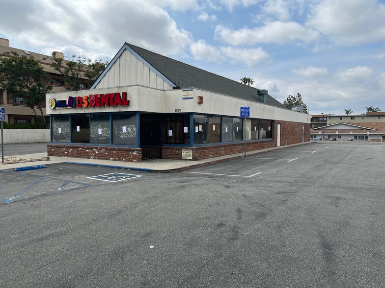 Primary Photo Of 923 W Carson St, Torrance Medical For Sale