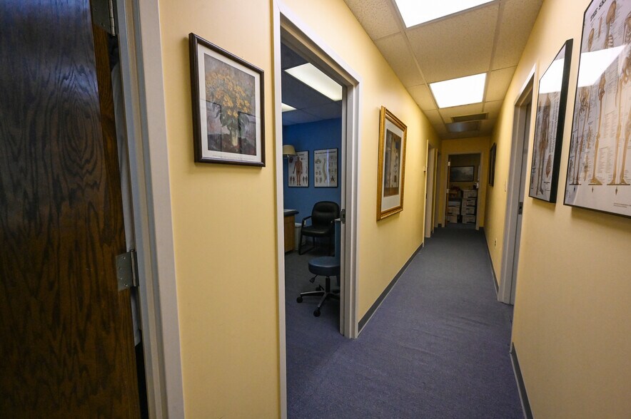 More Photos Of 3301 Woodburn Rd, Annandale Medical For Sale