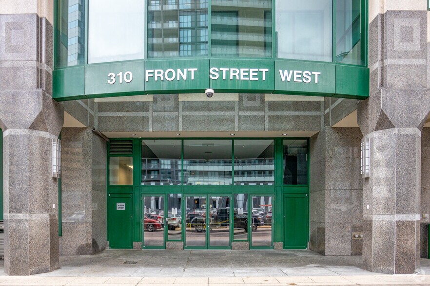 More Photos Of 310 Front St W, Toronto Office For Lease