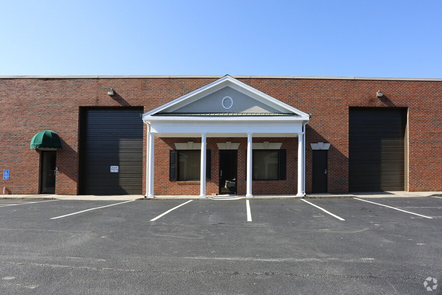 More Photos Of 5106 Bristol Industrial Way, Buford Warehouse For Lease