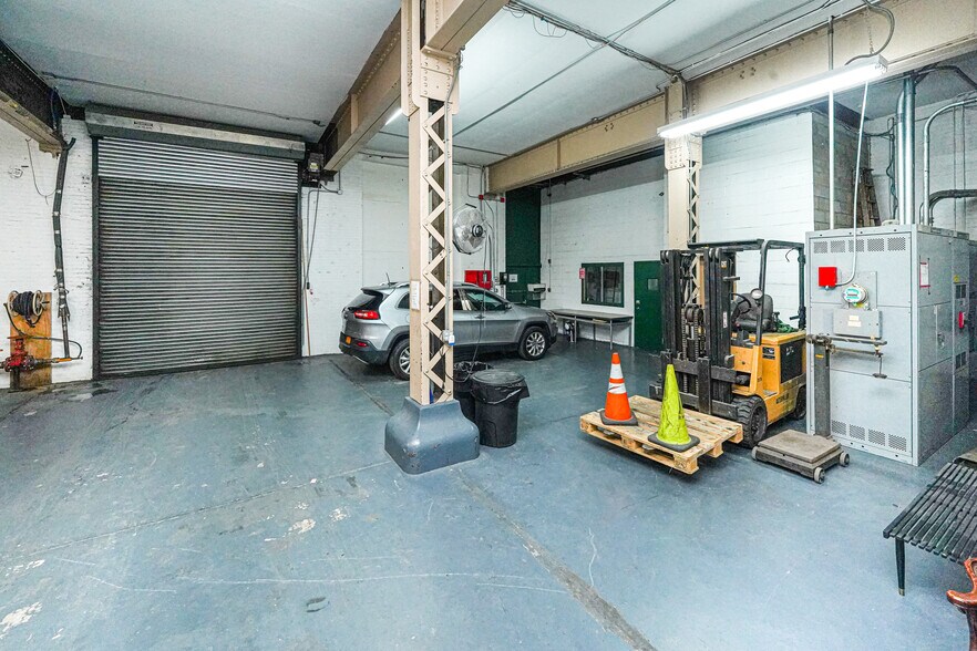 More Photos Of 5-2566 Canal Pl, Bronx Warehouse For Sale