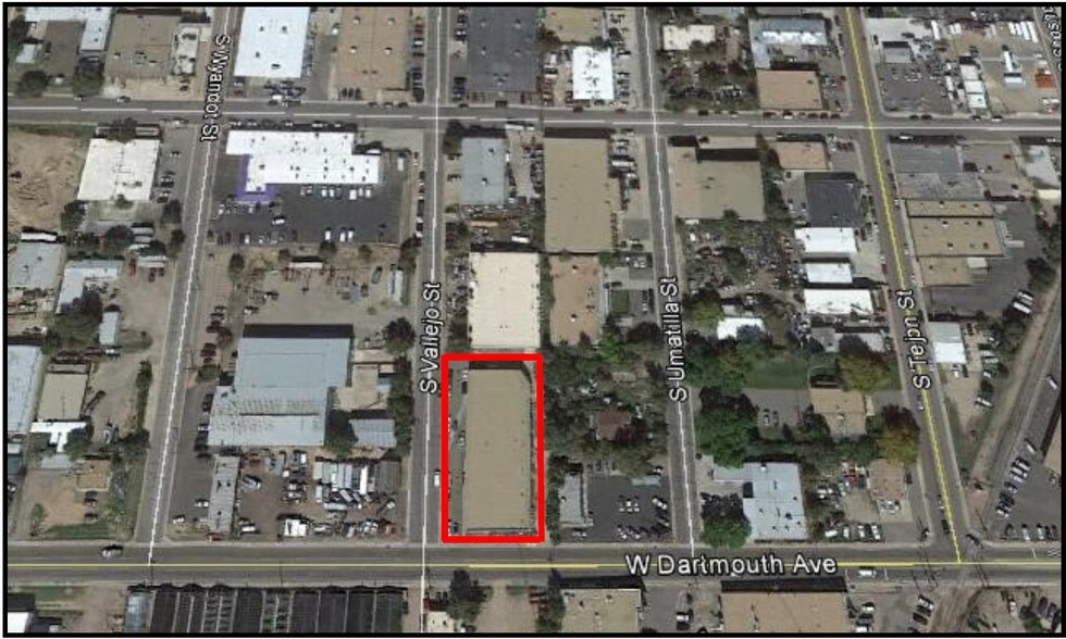 More Photos Of 3050-3070 S Vallejo St, Englewood Warehouse For Lease