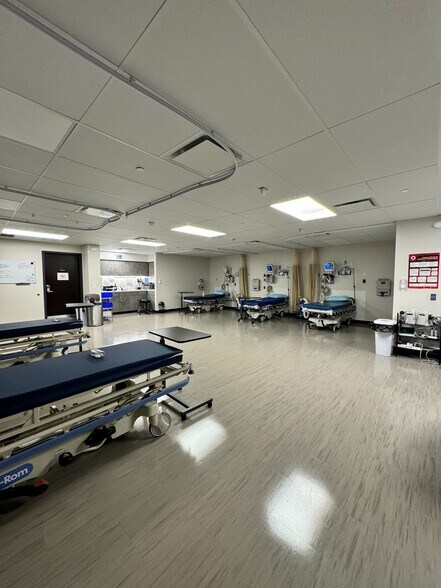 More Photos Of 1721 Magnavox Way, Fort Wayne Medical For Sale