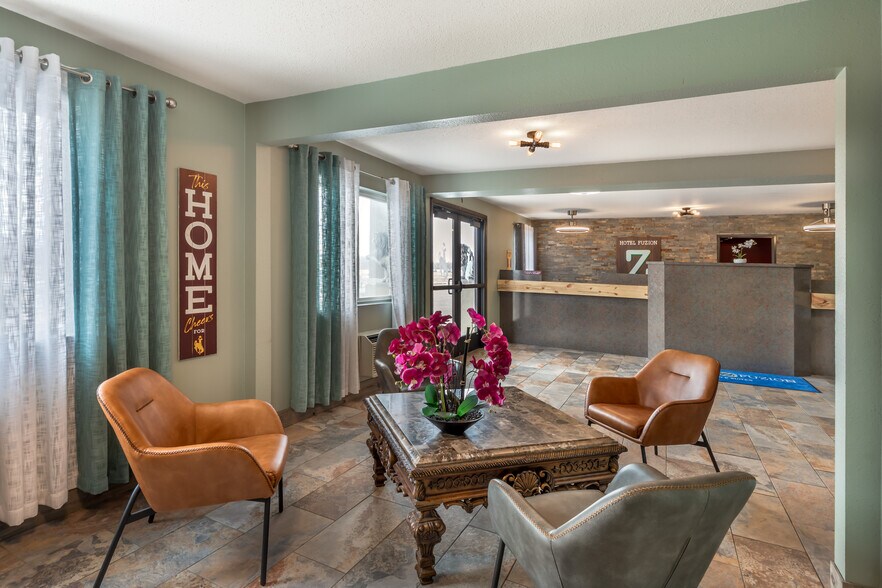 More Photos Of 1370 N McCue St, Laramie Hotel For Sale