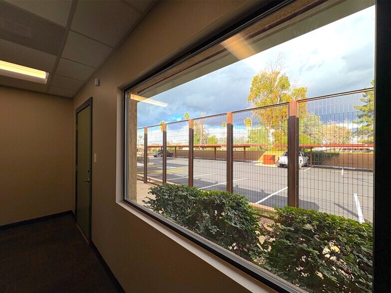 More Photos Of 5229 N 7th Ave, Phoenix Office For Sale