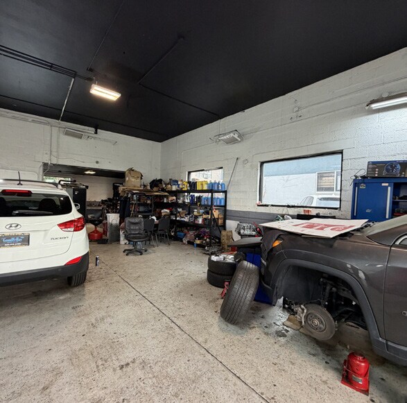 More Photos Of 90 Hackensack Ave, Hackensack Service Station For Lease