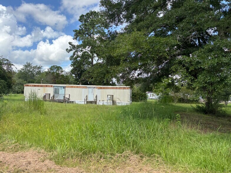 More Photos Of 53 Tranquil Ln, Waynesville Manufactured Housing Mobile Home Park For Sale