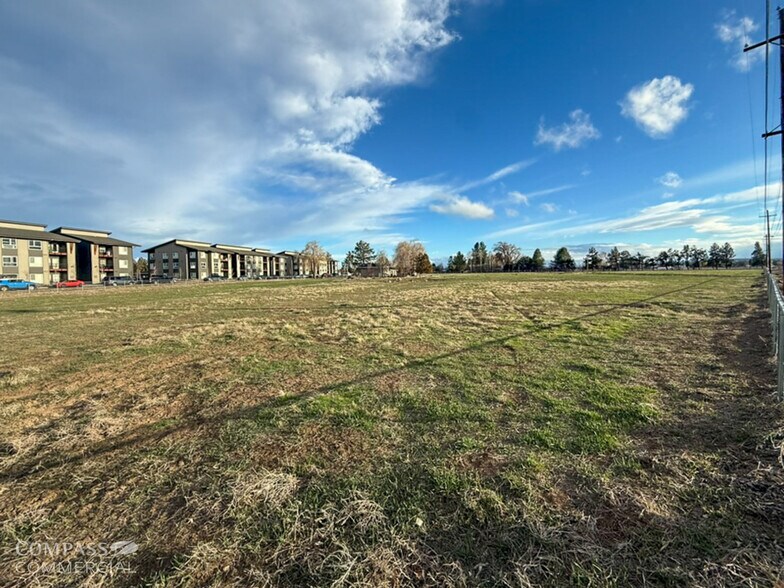 More Photos Of 4561 SW 39th St, Redmond Land For Sale