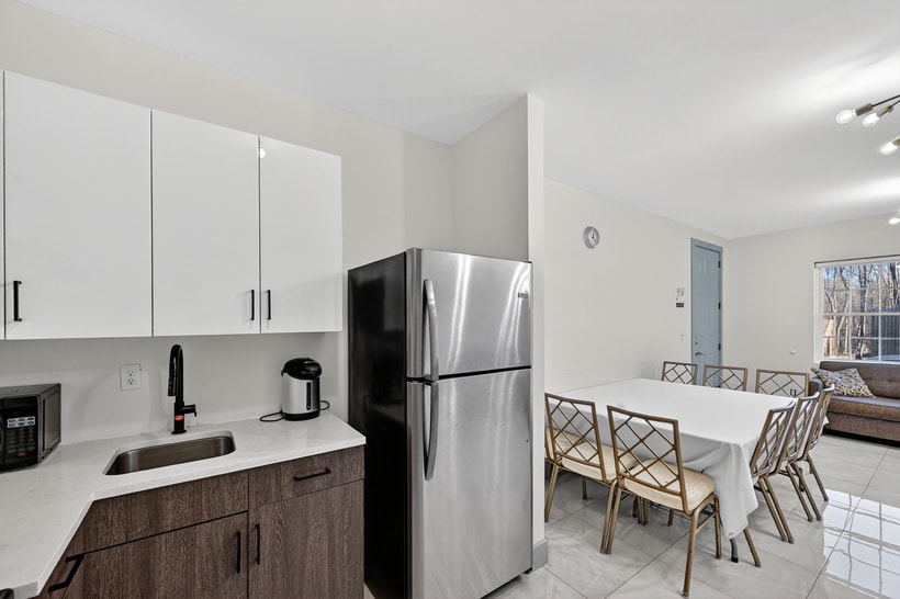 More Photos Of 82 Liberty St, Monticello Apartments For Sale