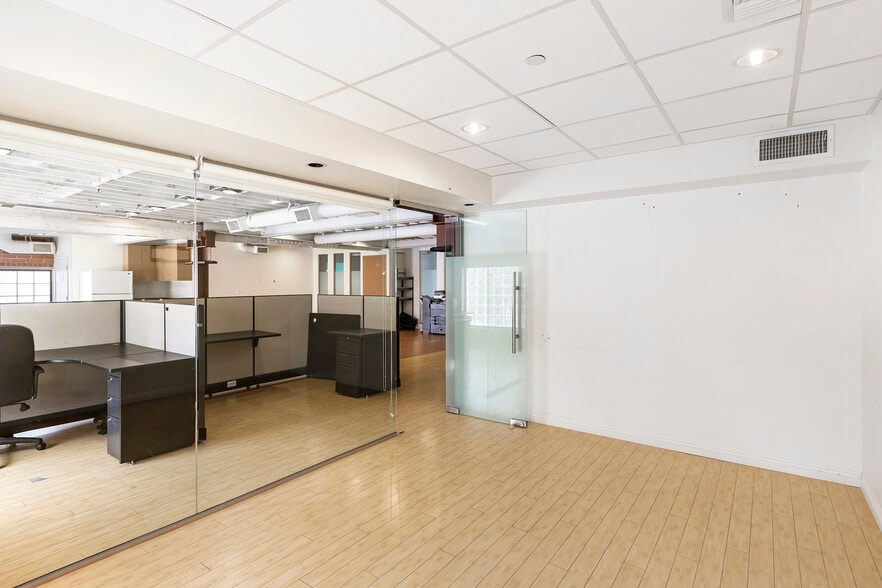 More Photos Of 201 Wilshire Blvd, Santa Monica Loft Creative Space For Lease