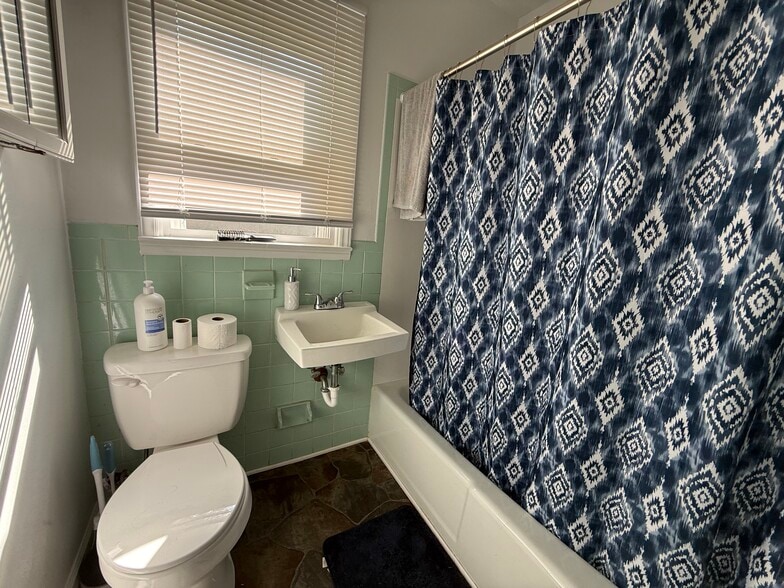 More Photos Of 71 Maple St, Clyde Apartments For Sale