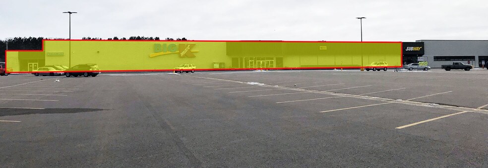 More Photos Of 750-800 N Union St, Mauston Supermarket For Sale