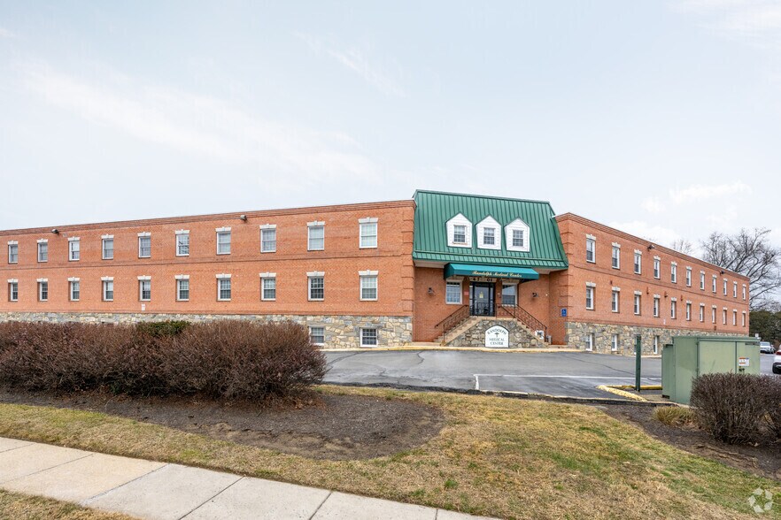 More Photos Of 4701 Randolph Rd, Rockville Medical For Lease